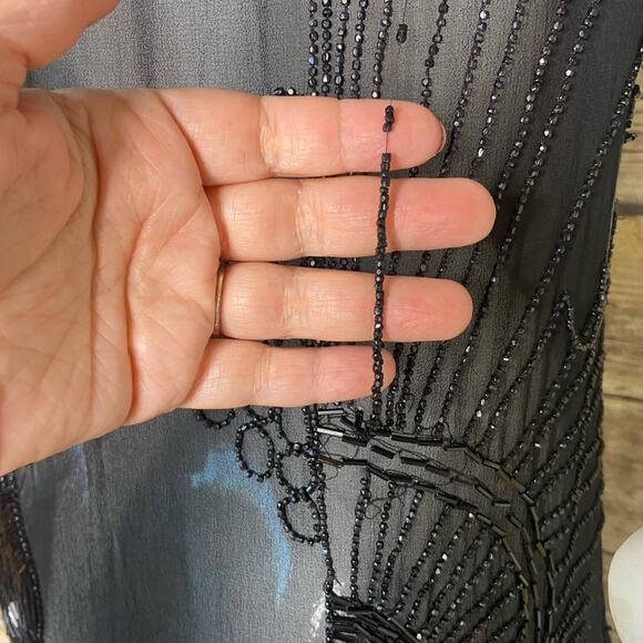 Antique Authentic black beaded 1920s flapper dress size S - Picture 14 of 16